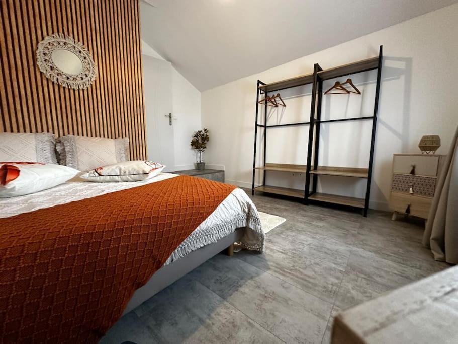Charme, Poutres Et Elegance Apartment Chartres Exterior foto