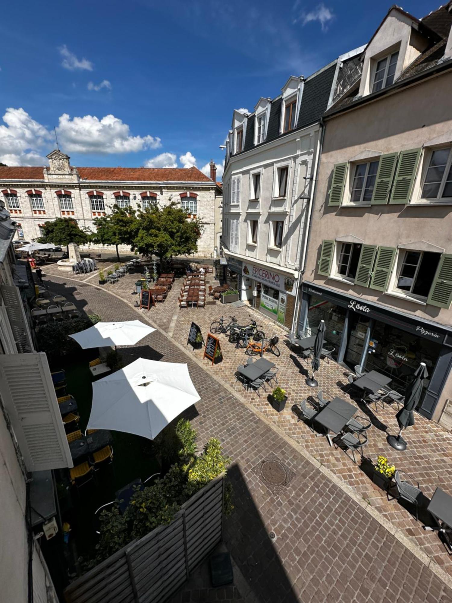 Charme, Poutres Et Elegance Apartment Chartres Exterior foto